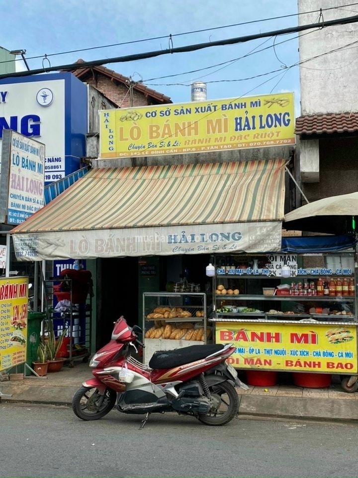 Mặt tiền 142 Lê Đình Cẩn ( tiệm bánh mì ), buôn bán kd sầm uất