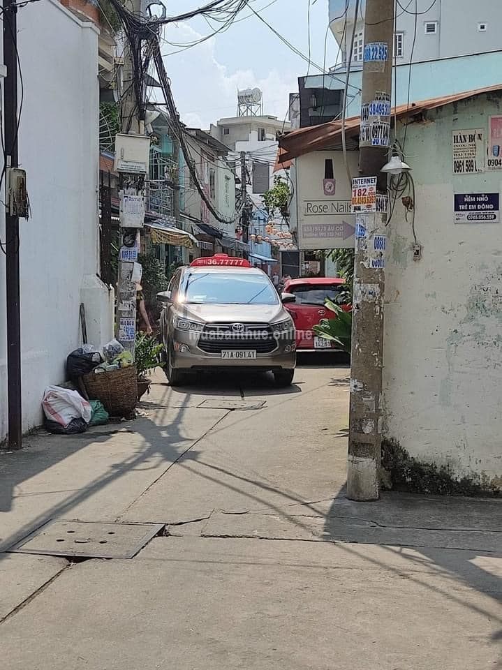 Bán nhà: 338/ Âu Cơ, P.10 Tân Bình. Ngay ngã tư Âu Cơ- Lạc Long Quân