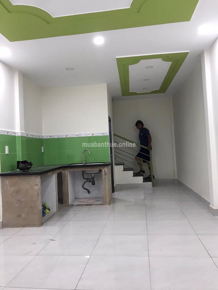 Nhà 24.5m2 P10 GV giá rẻ