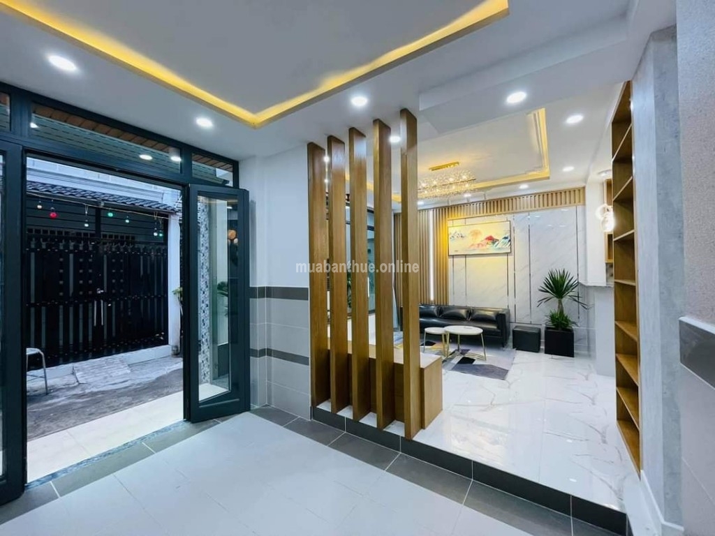 CĂN VILLA GIÁ XINH - 945// Lê Đức Thọ P16 GV HCM