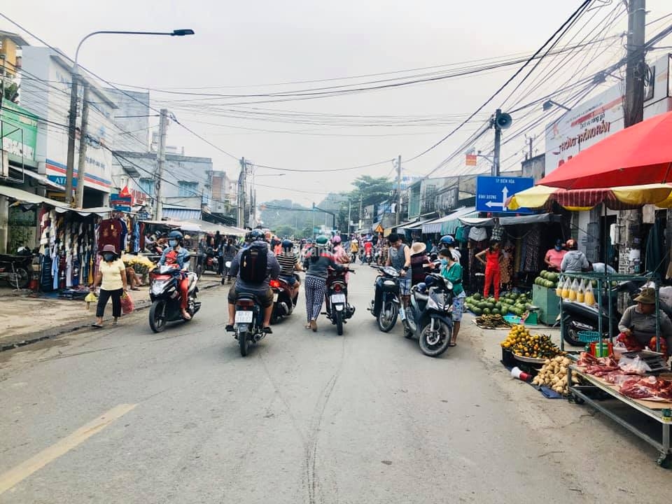 ****BÁN vài suất nội bộ Nhà 1 trệt 1 lầu ngay chợ Đồn - Phường Bửu Hoà - Thành Phố Biên Hoà ****