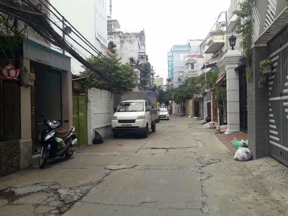 HẺM Ô TÔ THÔNG RA LÊ QUÝ ĐÔN, NHÀ ĐẸP.