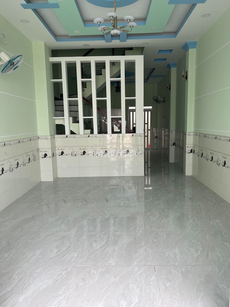 Nhà phố 100m2 sổ hồng riêng Lê Văn Lương cách chợ Nhơn Đức 2km