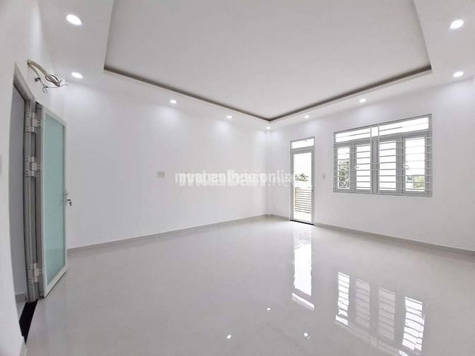 Bán nhanh gọn dọn vào ở ngay nhà phố 100m2 mặt tiền Lê Văn Lương