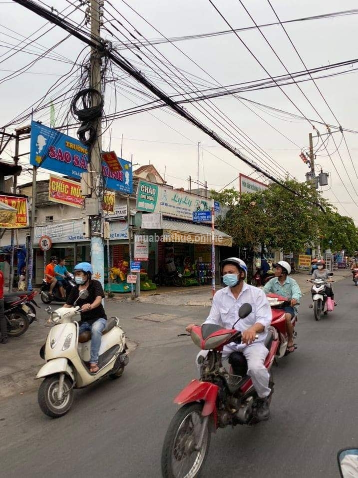 Tết sắp đến rồi cần ra GẤP Dãy phòng trọ mặt tiền đường Nguyễn Thượng Hiền,Bình Đường 4, Dĩ An