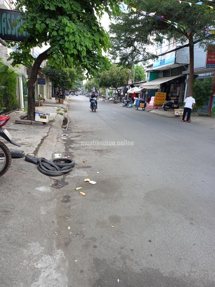 -Chủ đang cần Bán gấp Nhà MẶT TIỀN NGUYỄN THỊ TRÀNG