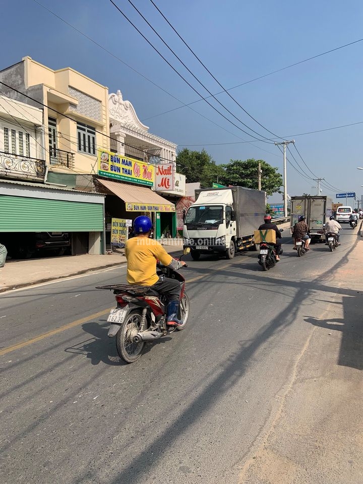 -Bán nhà mặt tiền đường Hà Huy Giáp - ông Đụng