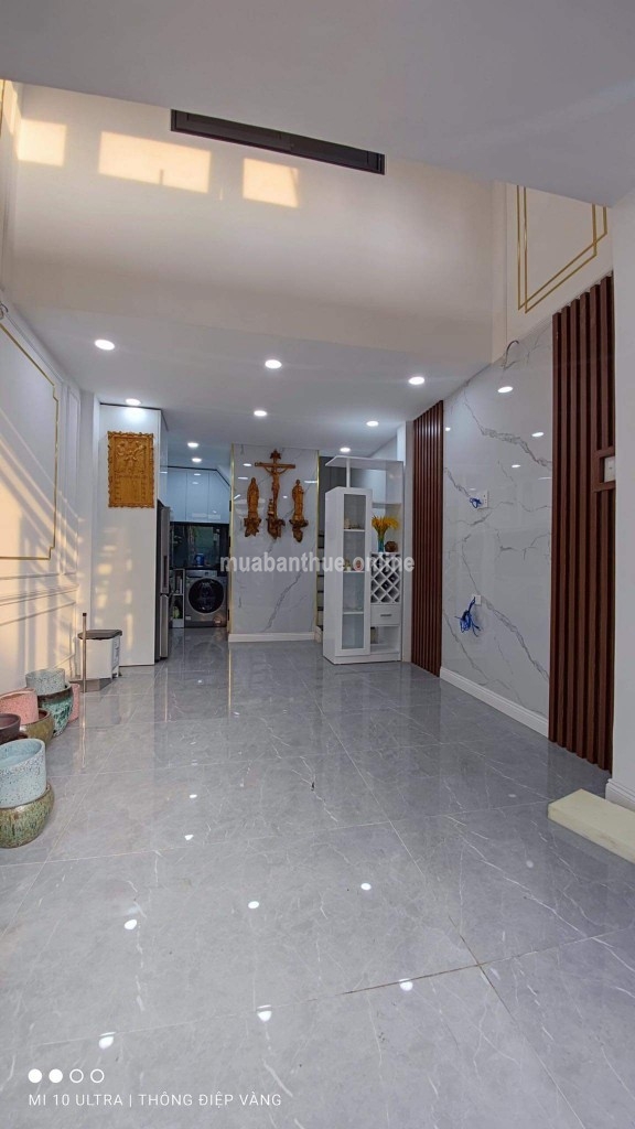 Siêu hót, nhà đẹp Âu Cơ Tân Bình 35m2, 3 tầng, chỉ 3 tỷ 550, LH: 0933233236.