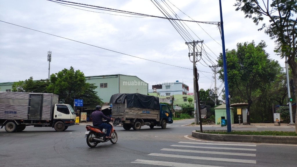 CC Cần bán kho đường Kinh 1, P. Tân Tạo A, Q. Bình Tân, HCM