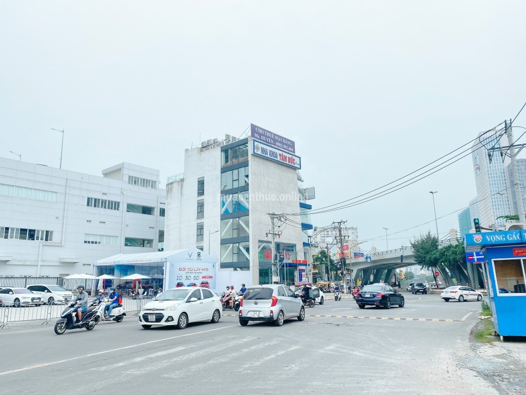 CC Cho thuê tòa nhà MT Điện Biên Phủ, P. 22, Q. Bình Thạnh, HCM